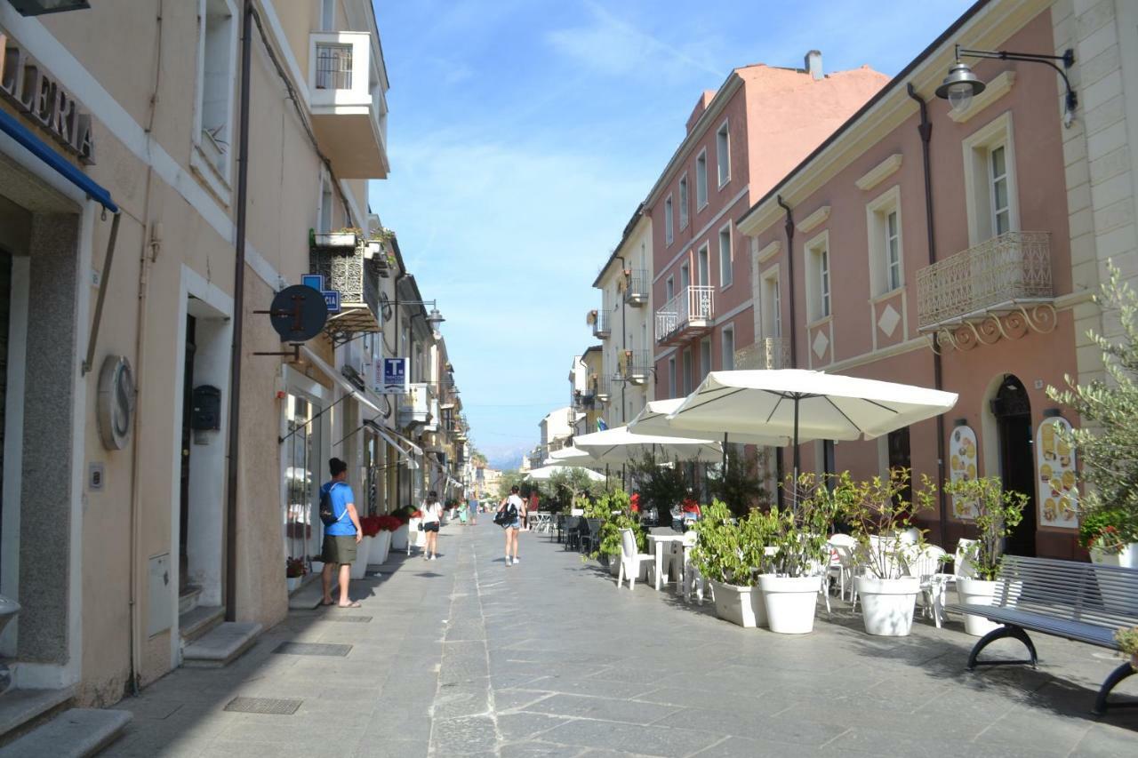 Domo'E Sorres Hotel Olbia Luaran gambar